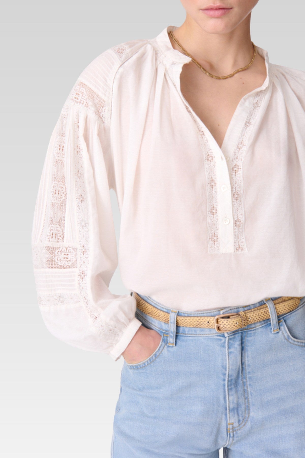 Nipoa Blouse