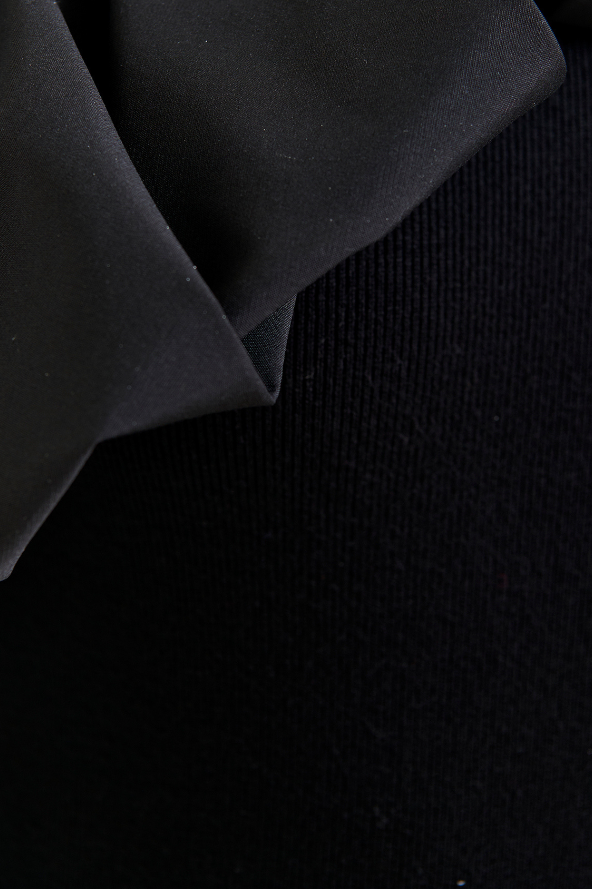 Isatis Fitted Knit Dress