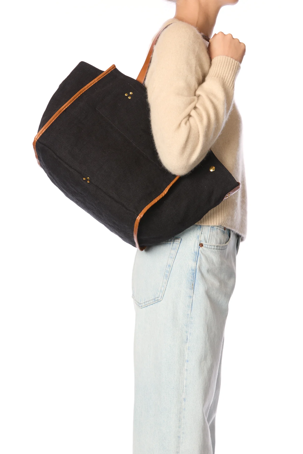 Léon M Bag