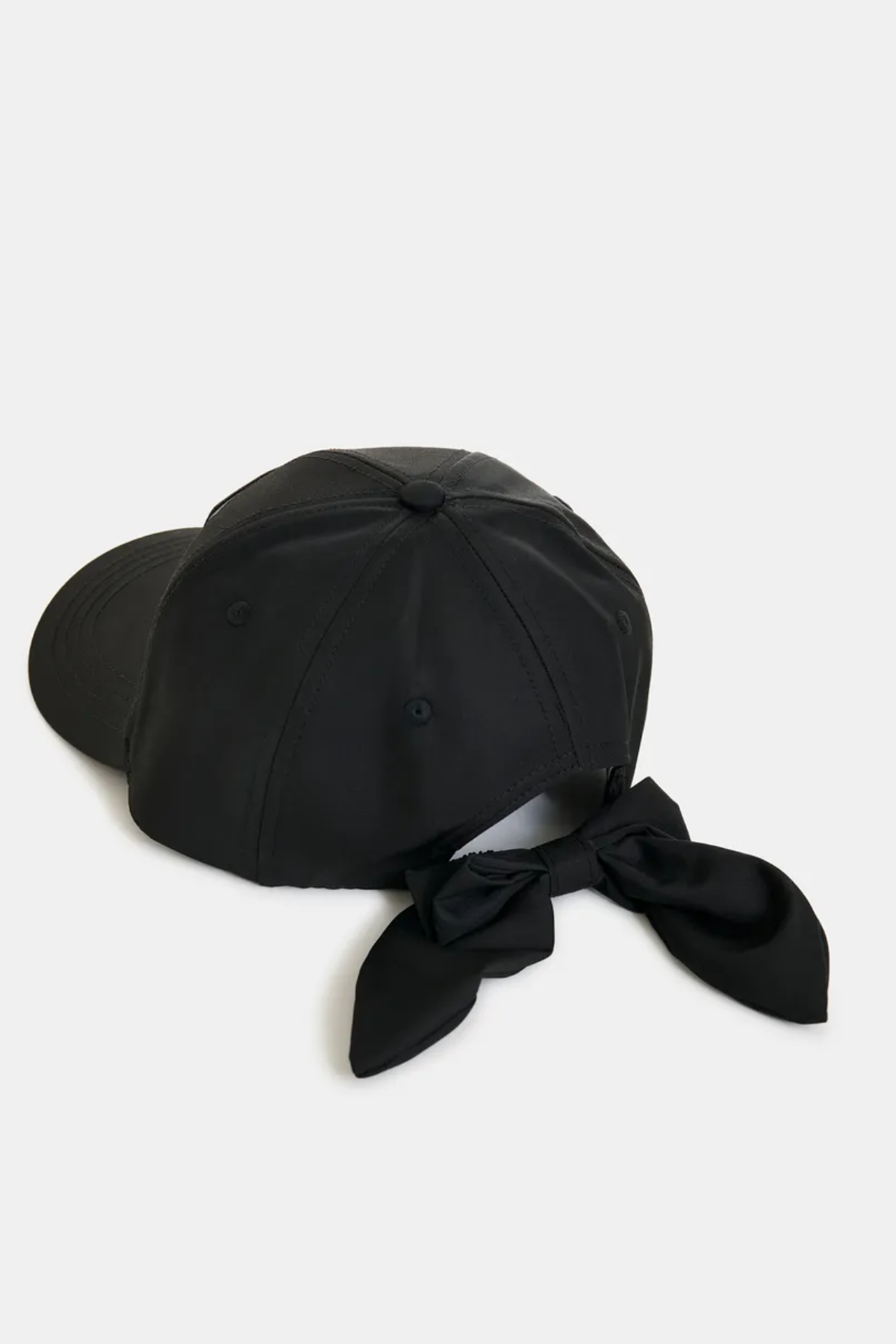 Jiny Cap With Bow