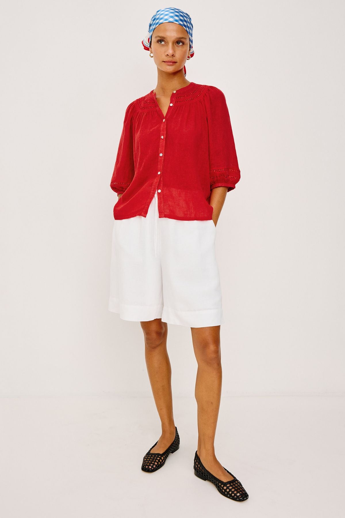 Theia Top