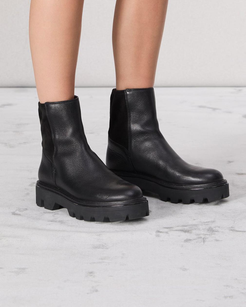 Quinn Chelsea Boot