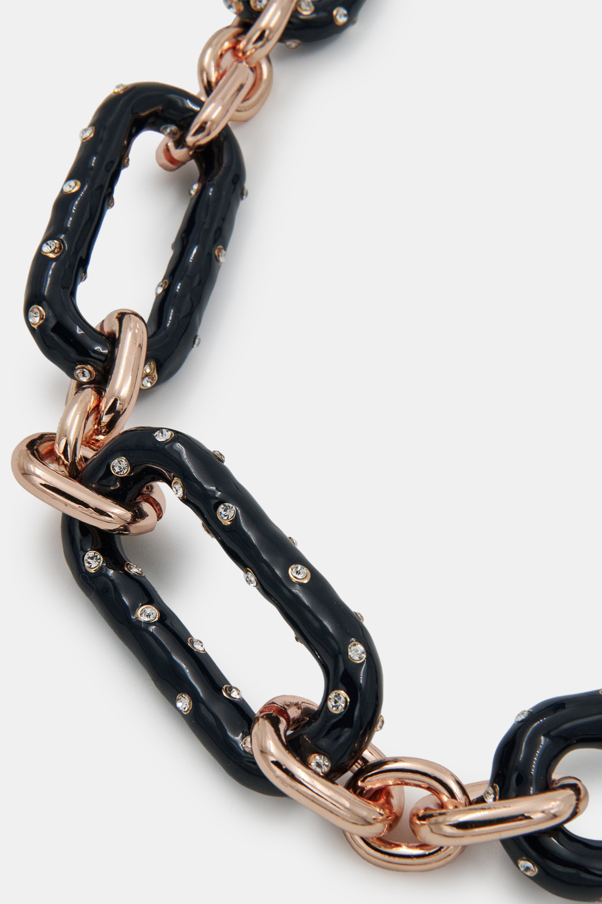 Ipretzel Linked Necklace