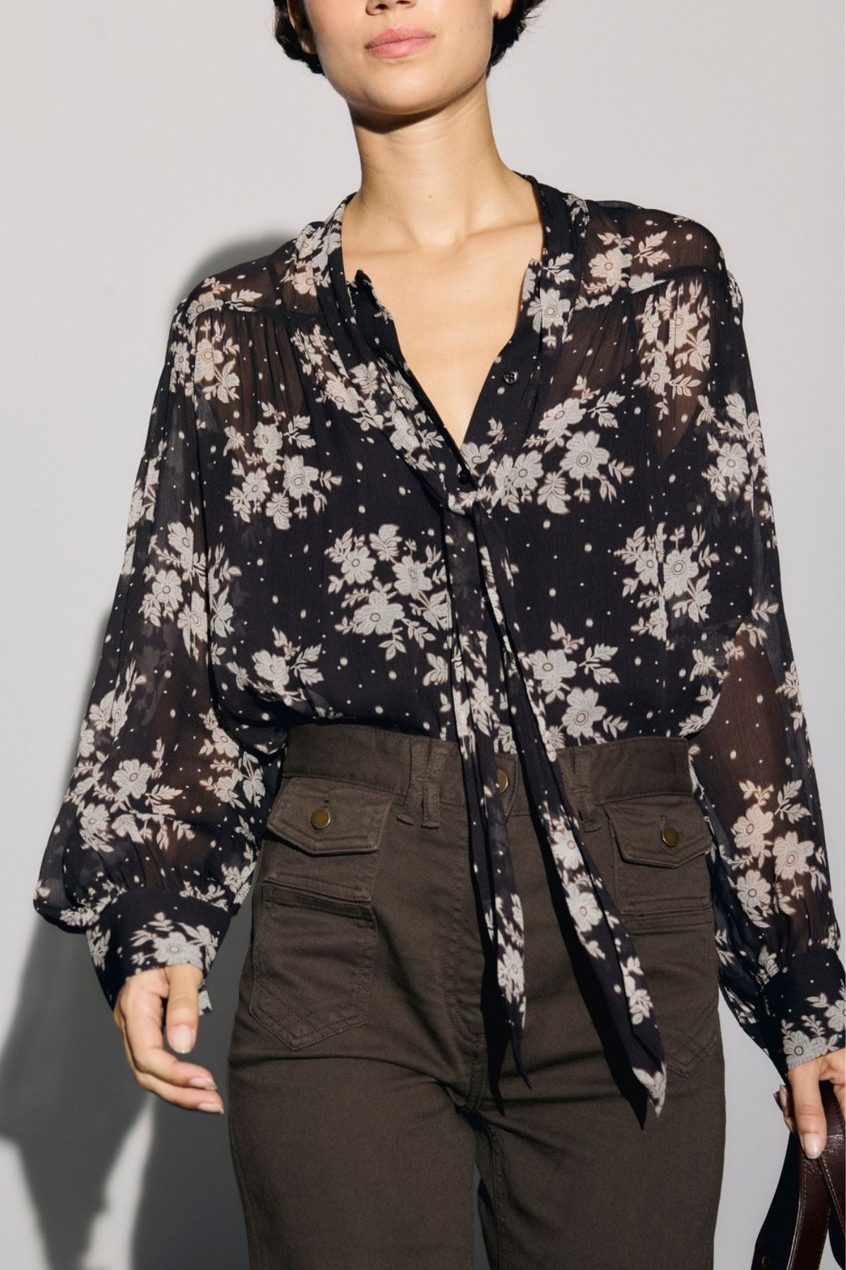 Loa Blouse