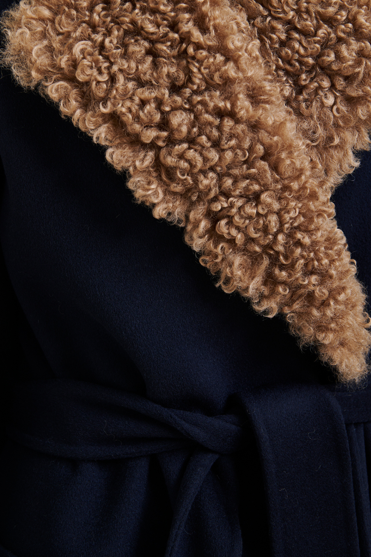 Irno Faux Fur Collar Coat