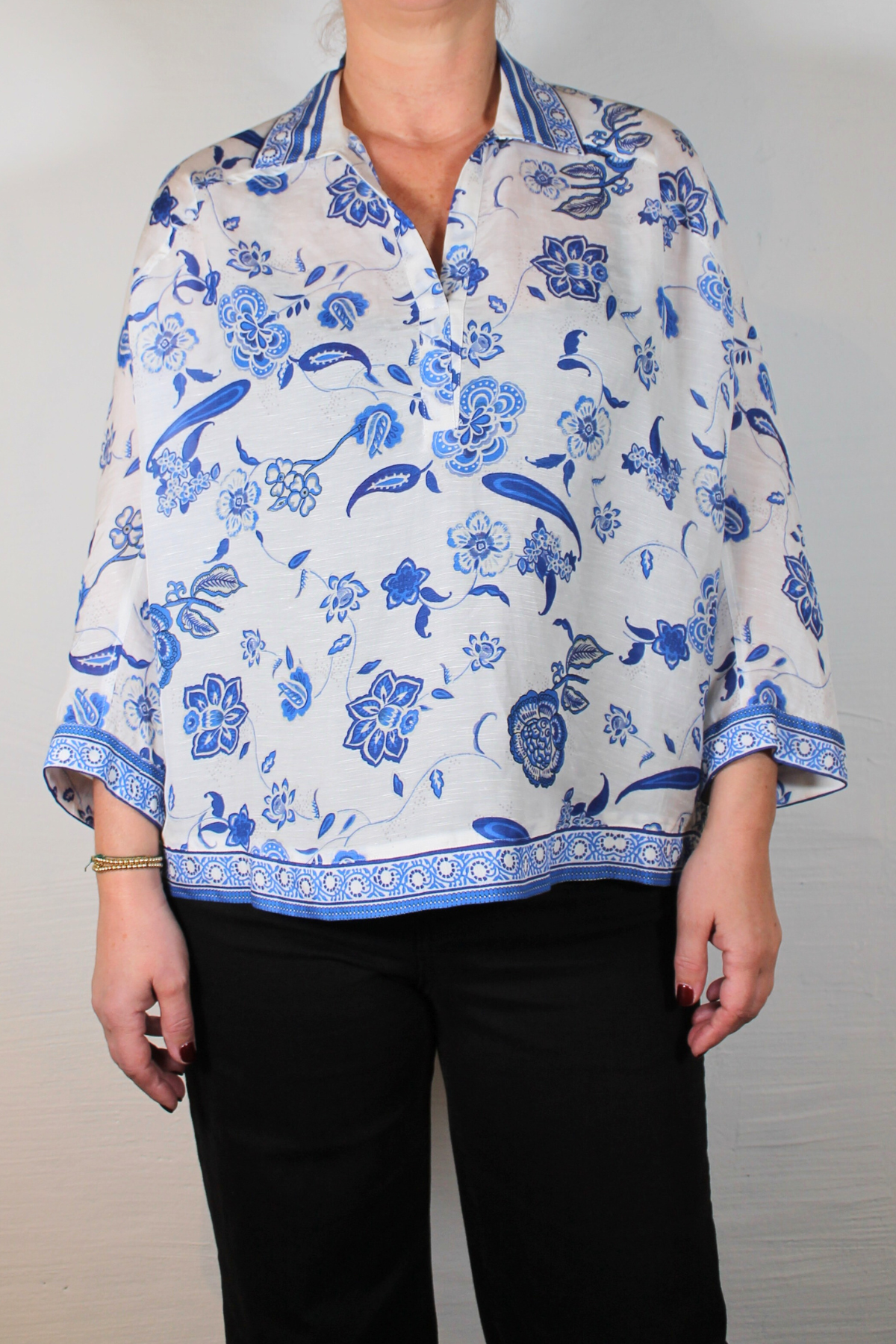 Umbrine Blouse